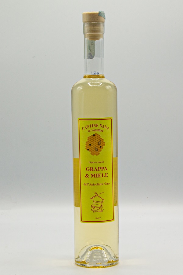 Liquore a base di Grappa e miele